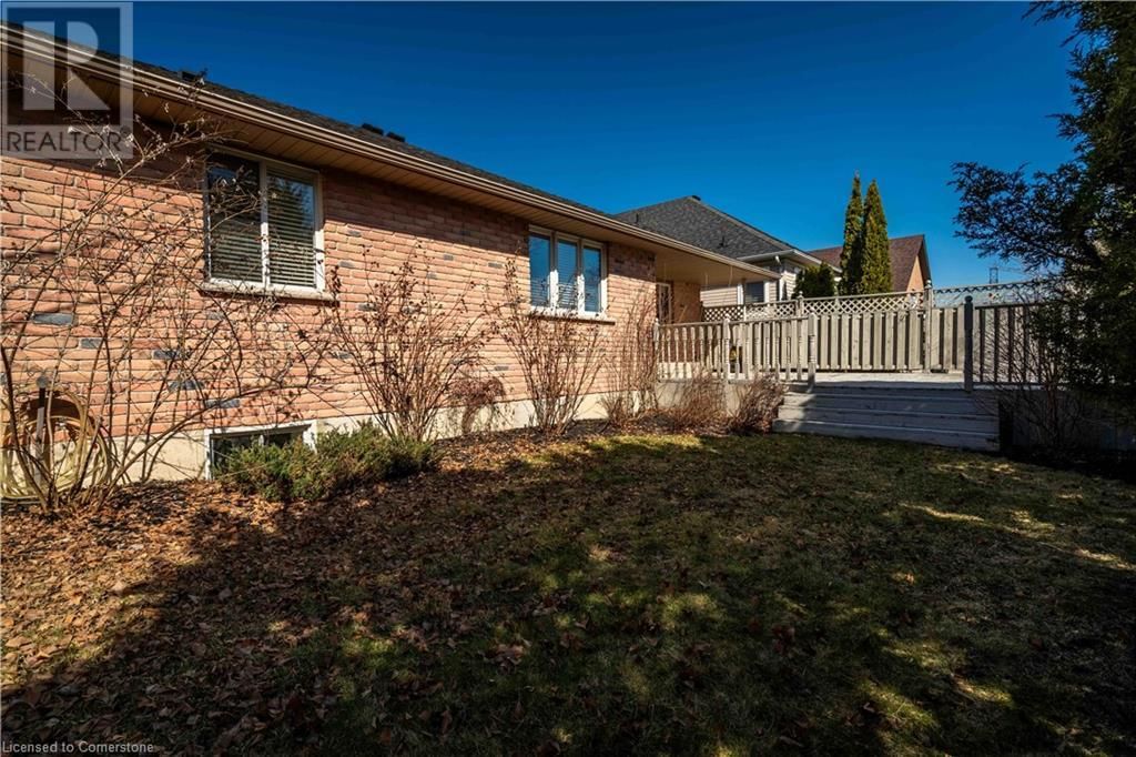 6 BLACKBURN LANE Image 38