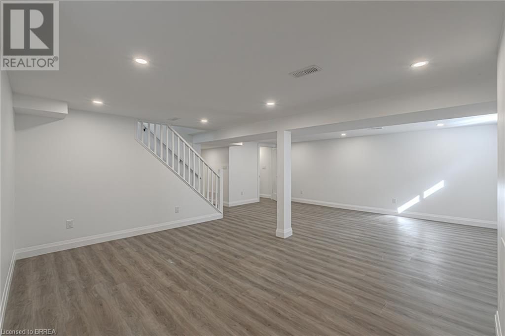 11 ANN STREET Image 34