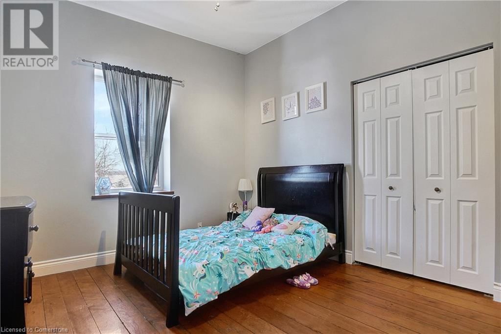776597 BLANDFORD ROAD Image 19