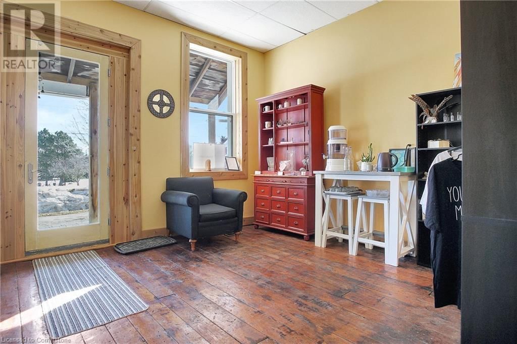 776597 BLANDFORD ROAD Image 20