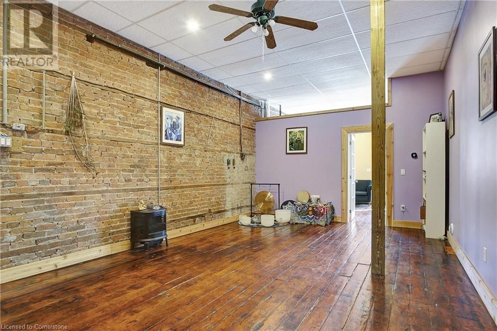 776597 BLANDFORD ROAD Image 23
