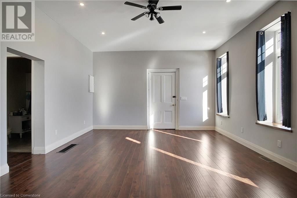 776597 BLANDFORD ROAD Image 29