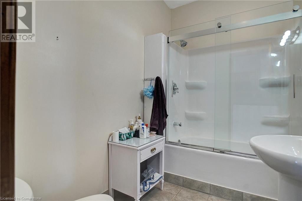 776597 BLANDFORD ROAD Image 30