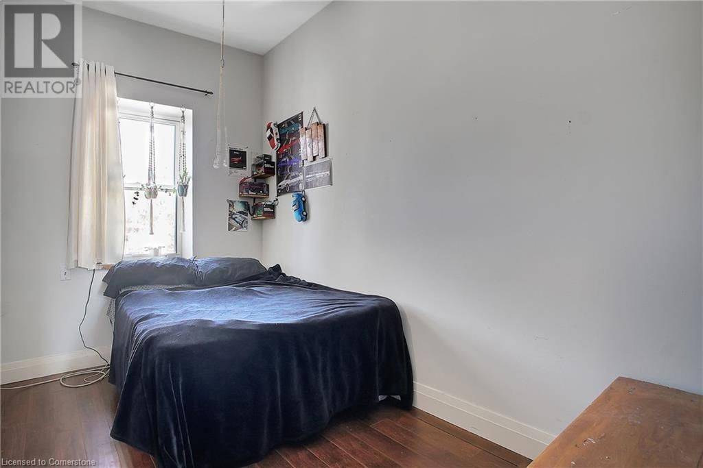 776597 BLANDFORD ROAD Image 38
