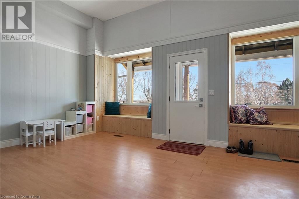 776597 BLANDFORD ROAD Image 4