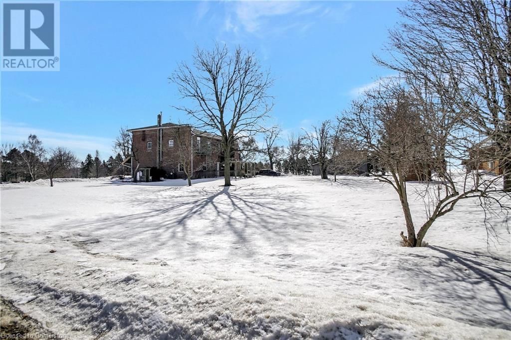 776597 BLANDFORD ROAD Image 45