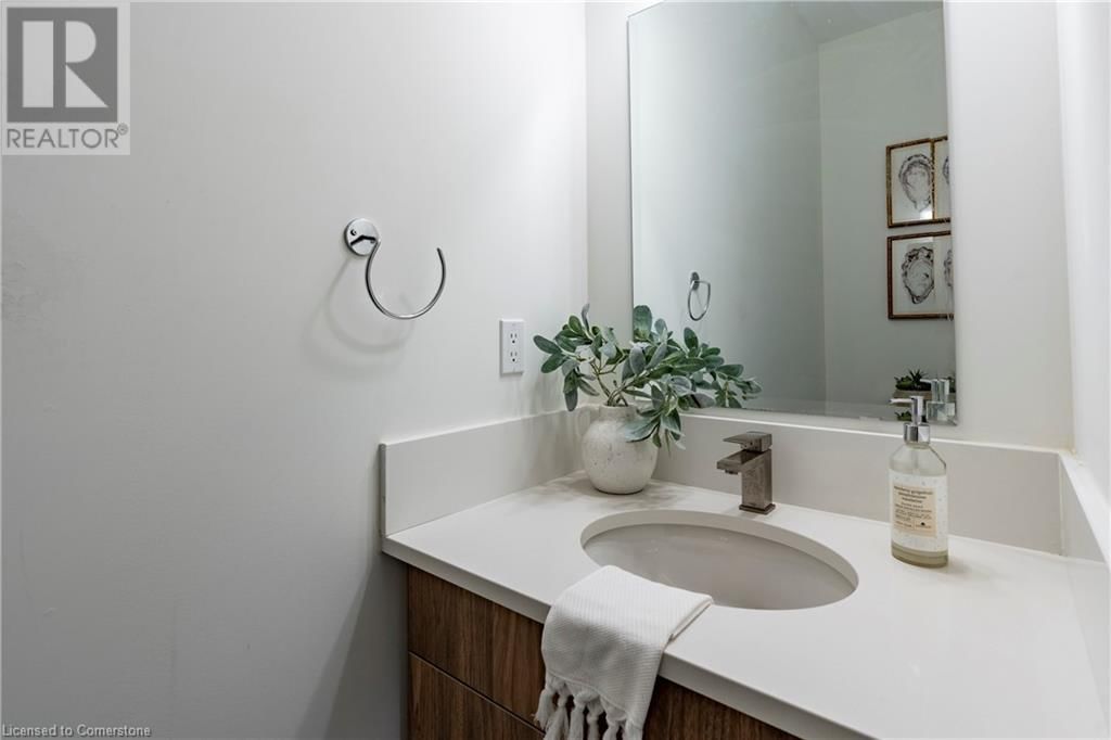 104 DEMPSEY DRIVE Image 21