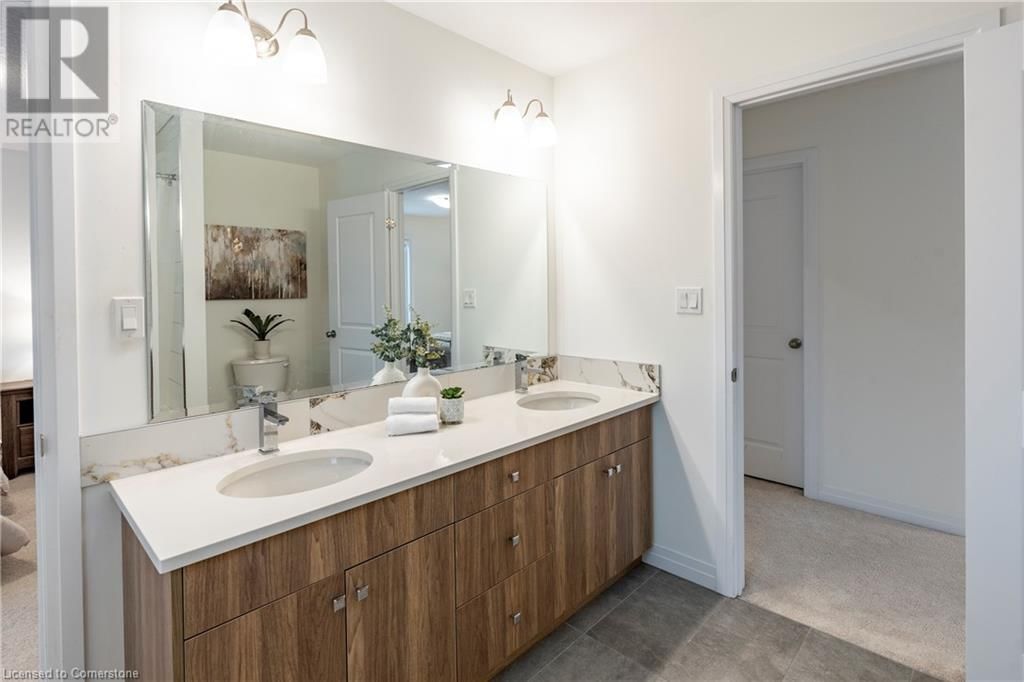 104 DEMPSEY DRIVE Image 33