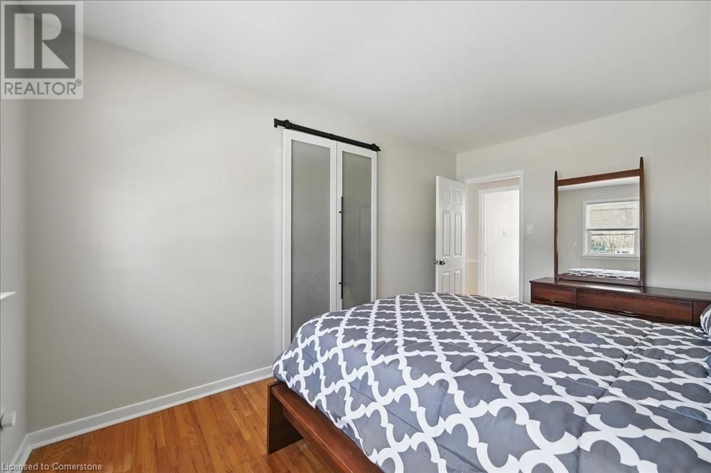 452 WEDGEWOOD DRIVE Image 16
