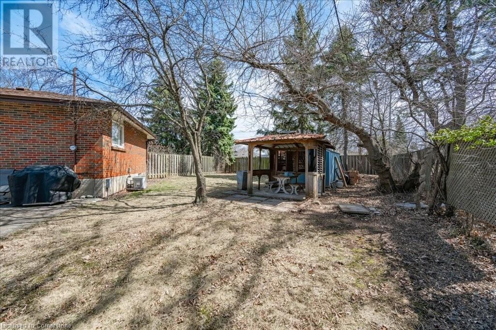 452 WEDGEWOOD DRIVE Image 33