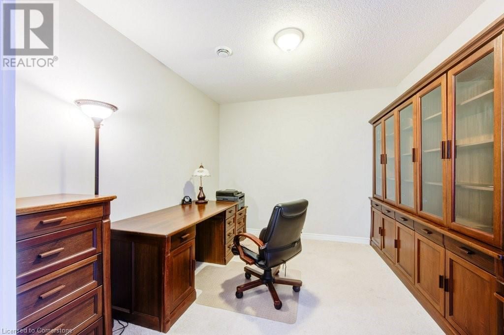 1001 - 255 KEATS WAY Image 17