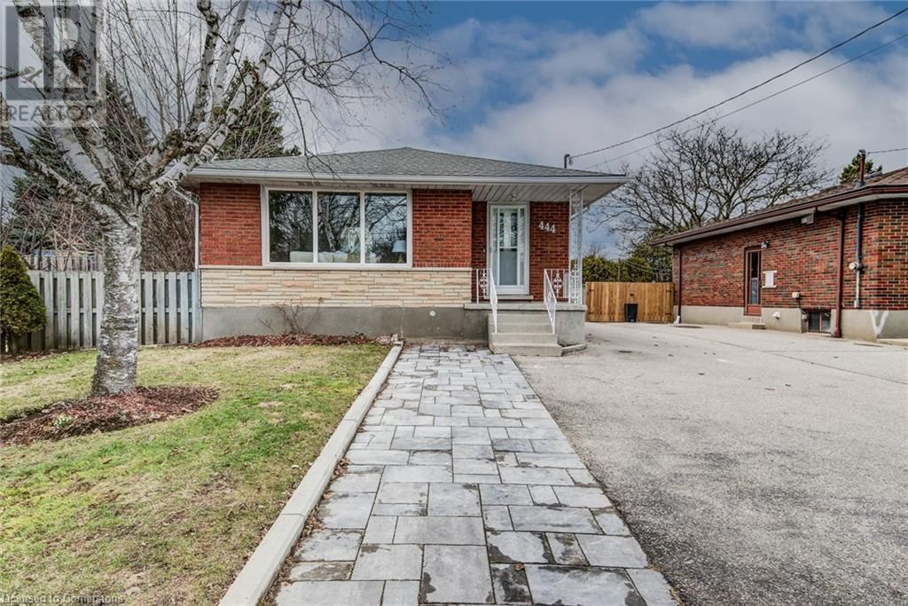 444 SPEEDVALE AVENUE EAST Image 1