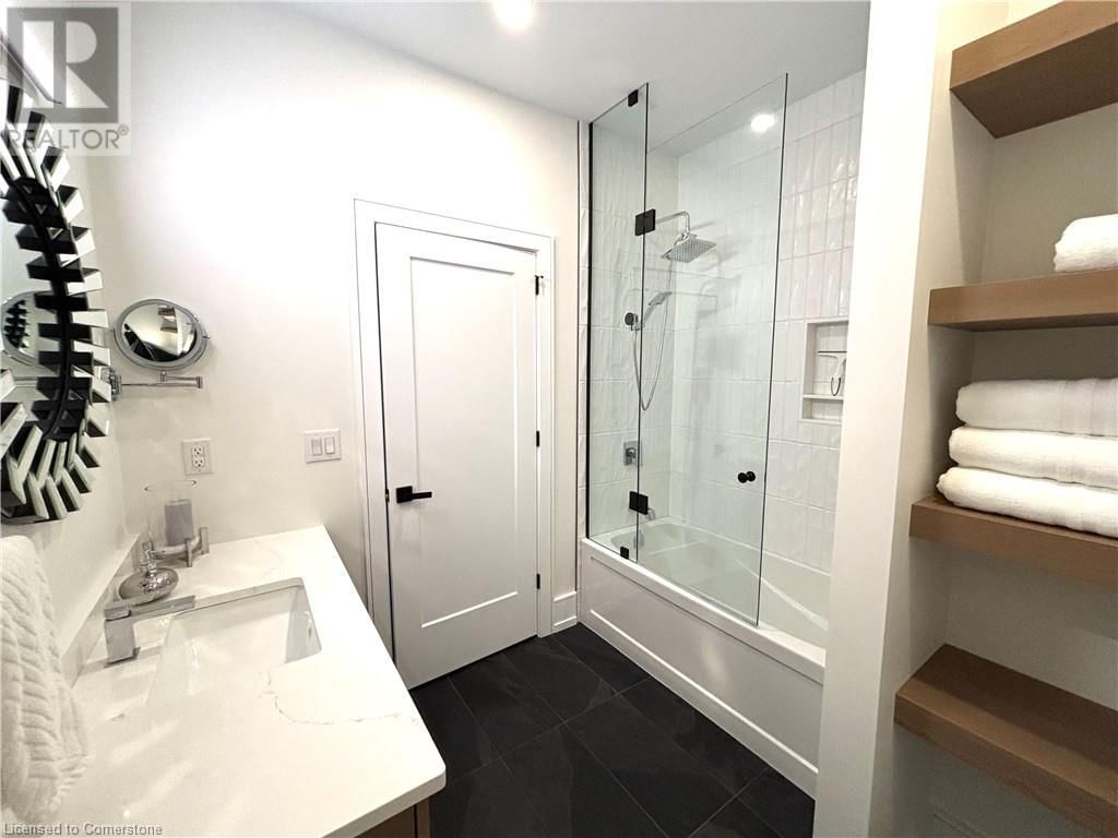 3642 VOSBURGH PLACE Image 18