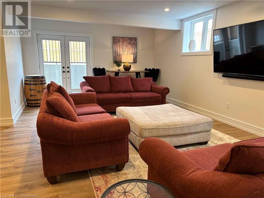 3642 VOSBURGH PLACE Image 21