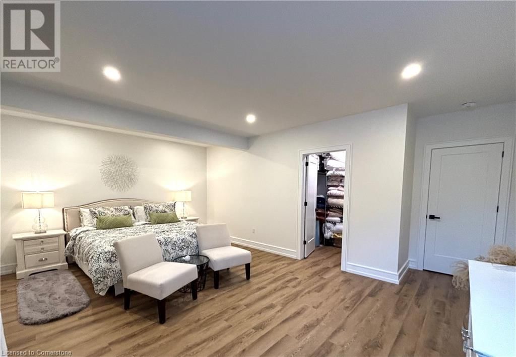 3642 VOSBURGH PLACE Image 24