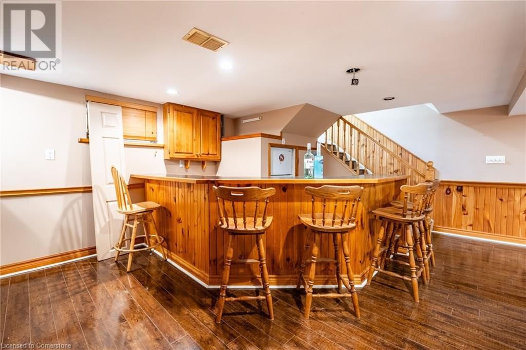 212 BROOKFIELD AVENUE Image 20