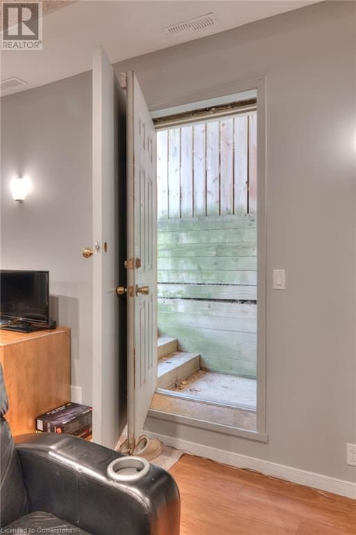 47 MARY STREET Image 34