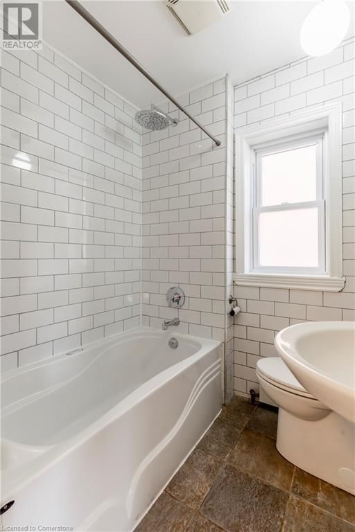 182 HERKIMER STREET Image 23