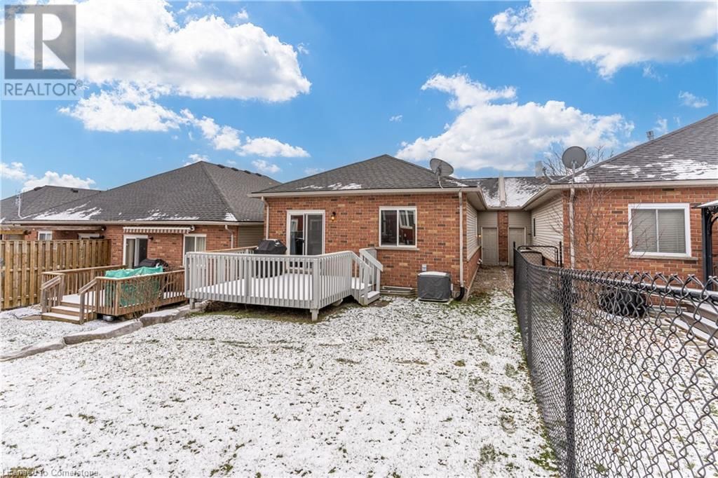 7 MILLCROFT DRIVE Image 37