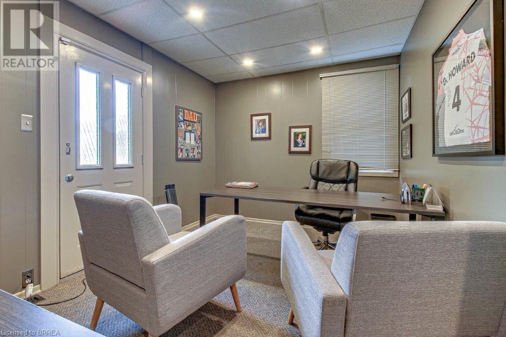 254 BRANT AVENUE Image 36