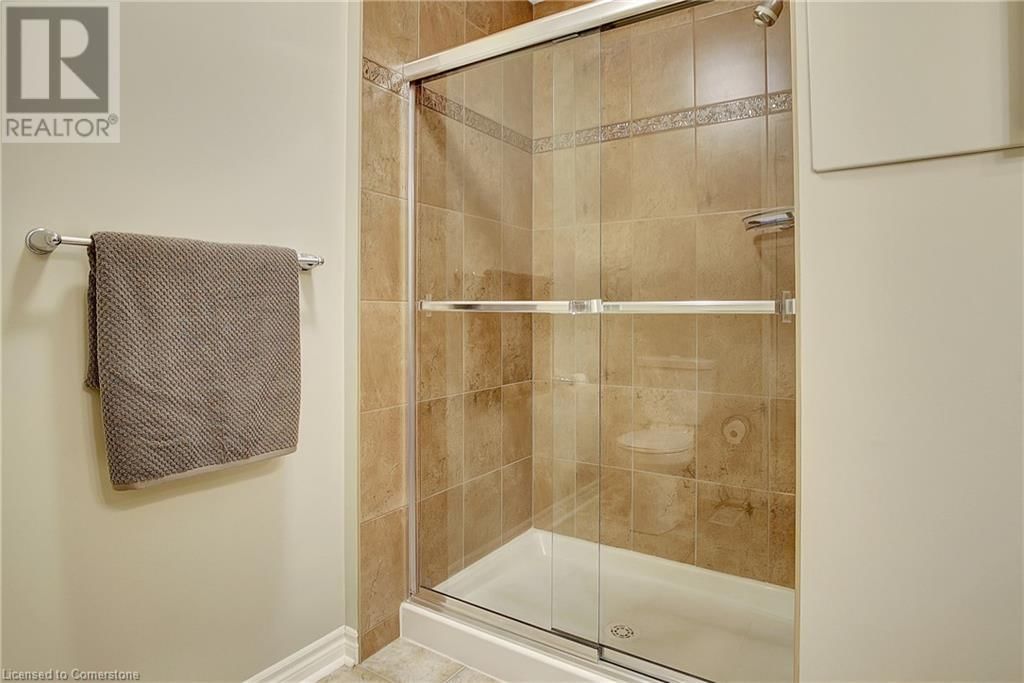 6 - 535 MARGARET STREET Image 24