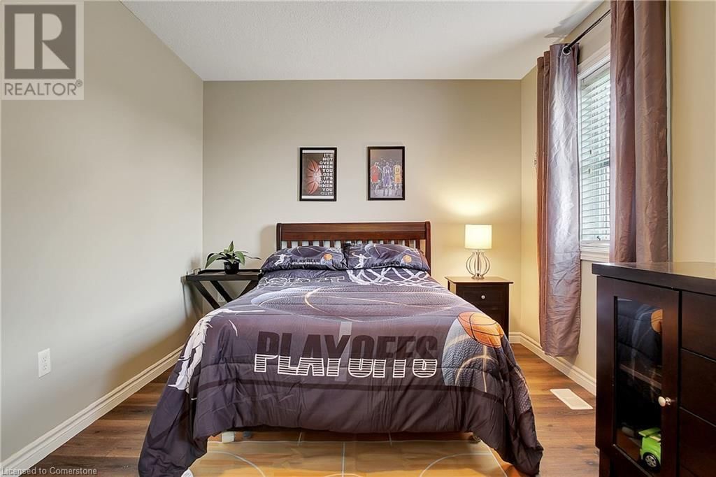 6 - 535 MARGARET STREET Image 27