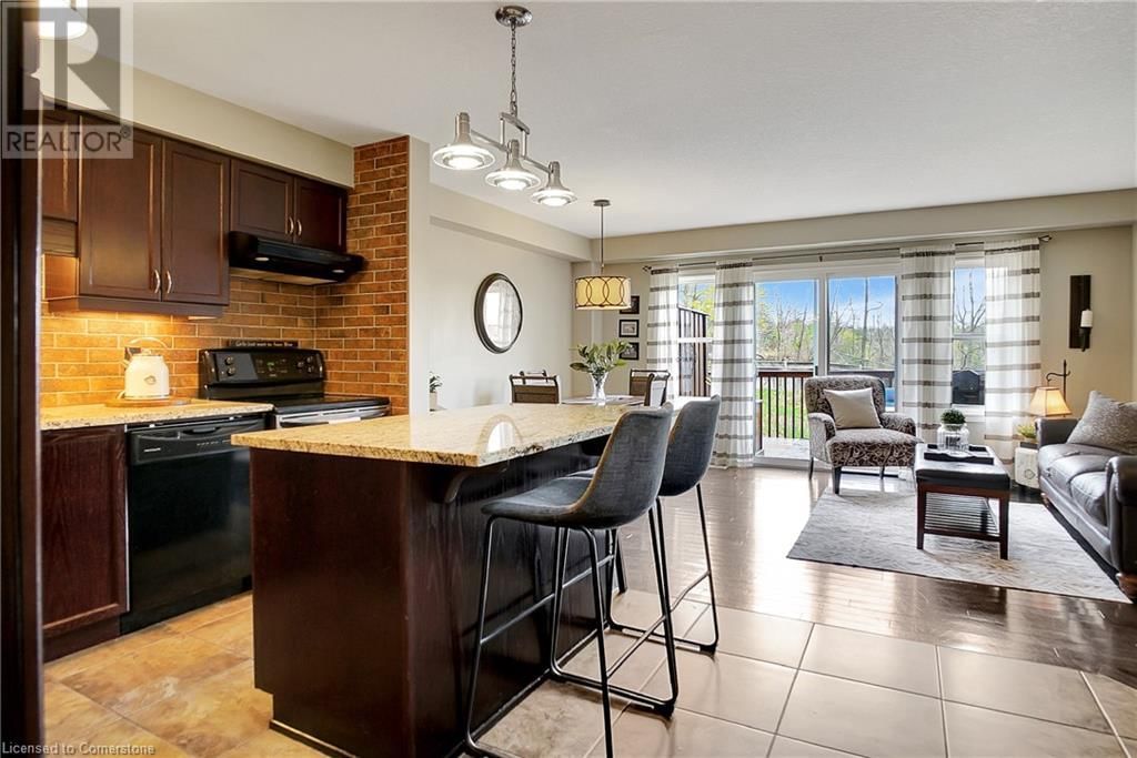 6 - 535 MARGARET STREET Image 3
