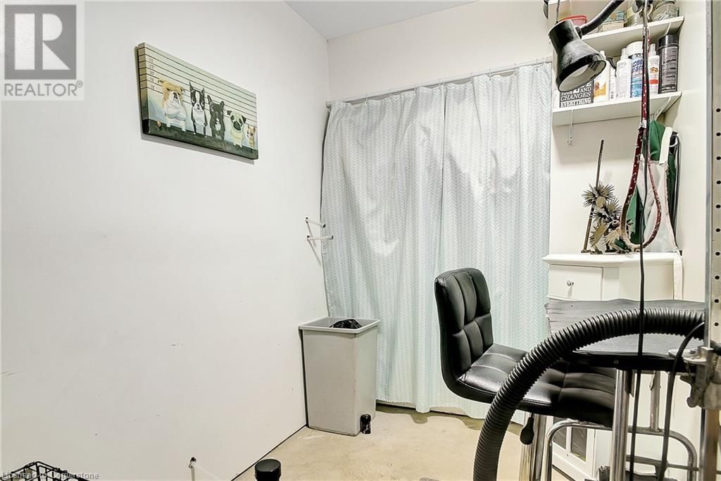 6 - 535 MARGARET STREET Image 35