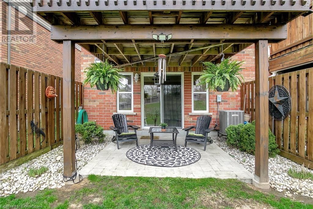 6 - 535 MARGARET STREET Image 4