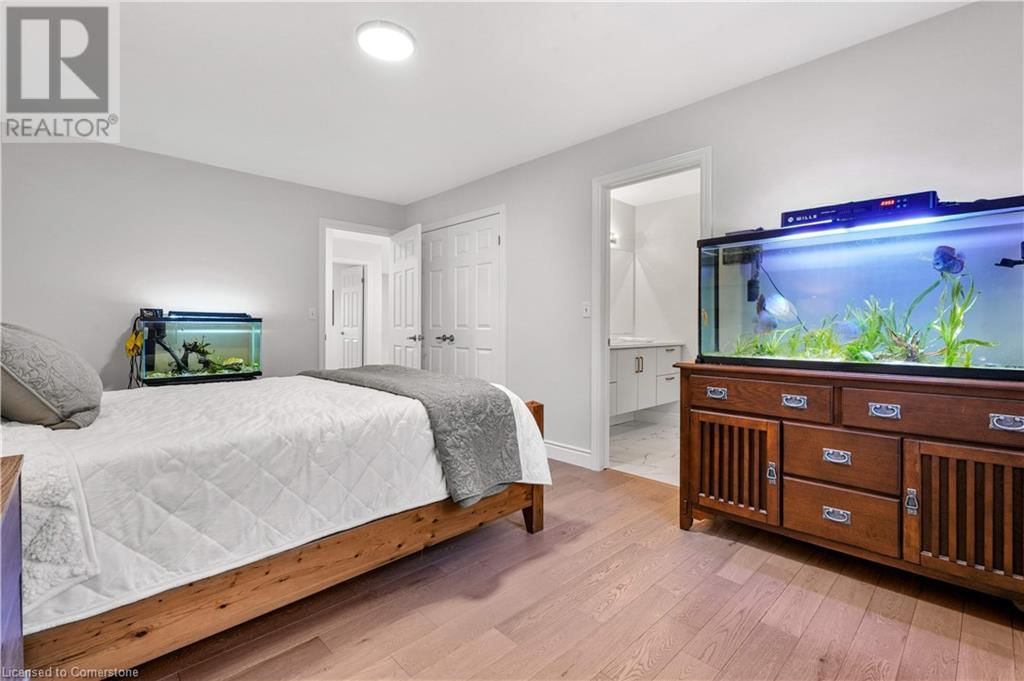 70 SCHWEITZER CRESCENT Image 39