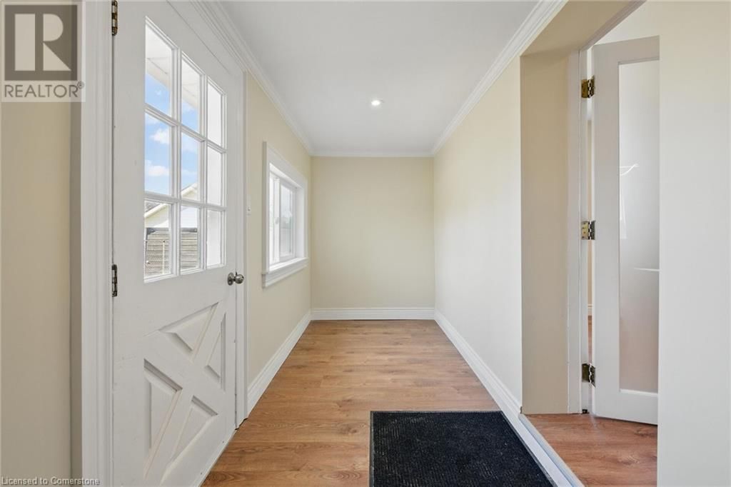 2083 MAIN STREET NORTH Image 7