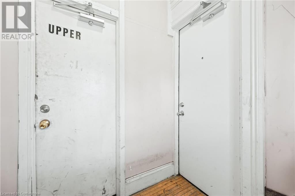 242 DALHOUSIE STREET Image 20