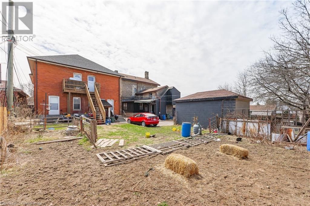 242 DALHOUSIE STREET Image 29