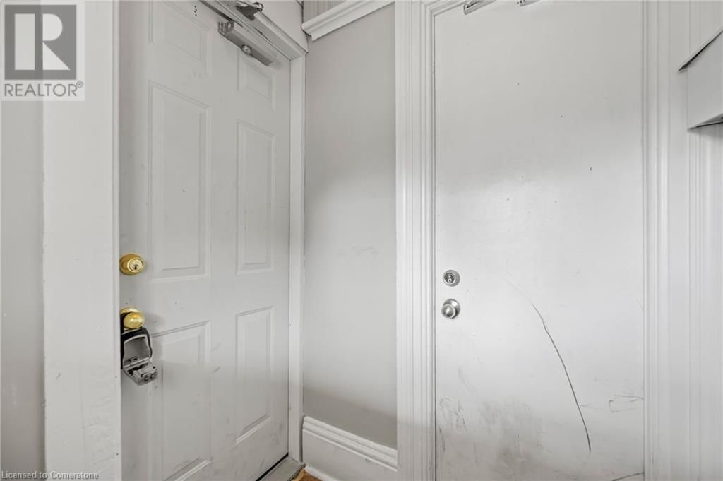 242 DALHOUSIE STREET Image 5