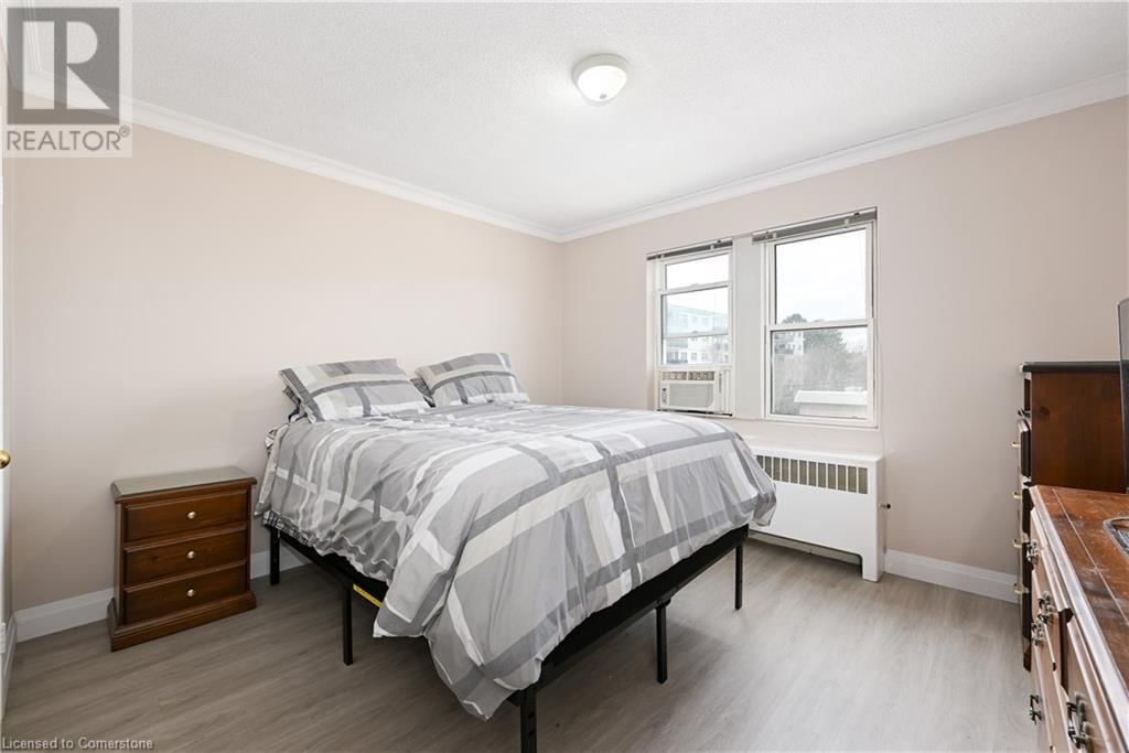 11 - 2418 NEW STREET Image 18