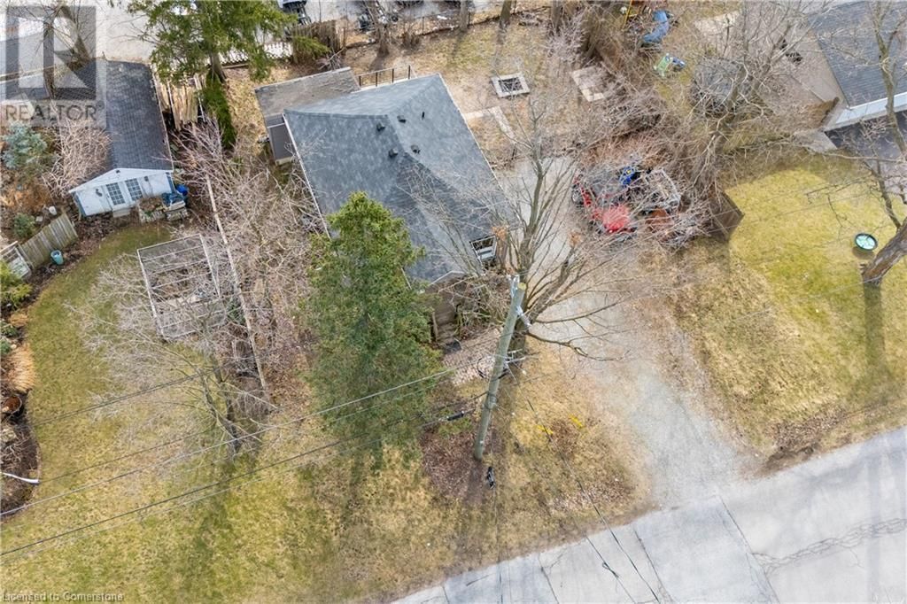 21 RENFREW STREET EAST Image 31