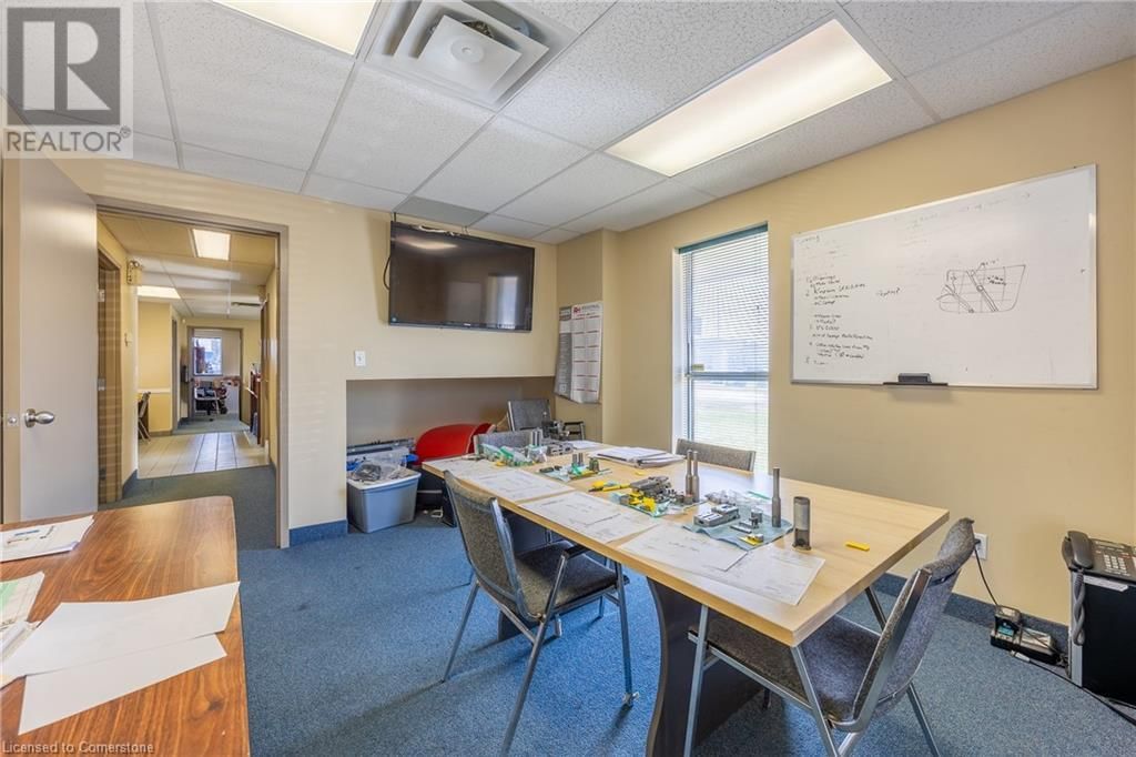 35 SAMNAH CRESCENT Image 10