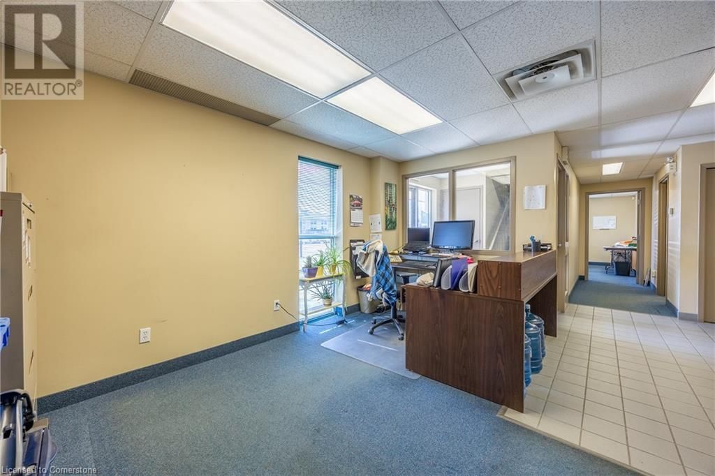 35 SAMNAH CRESCENT Image 14