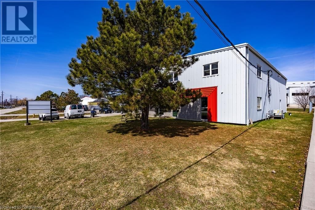 35 SAMNAH CRESCENT Image 4