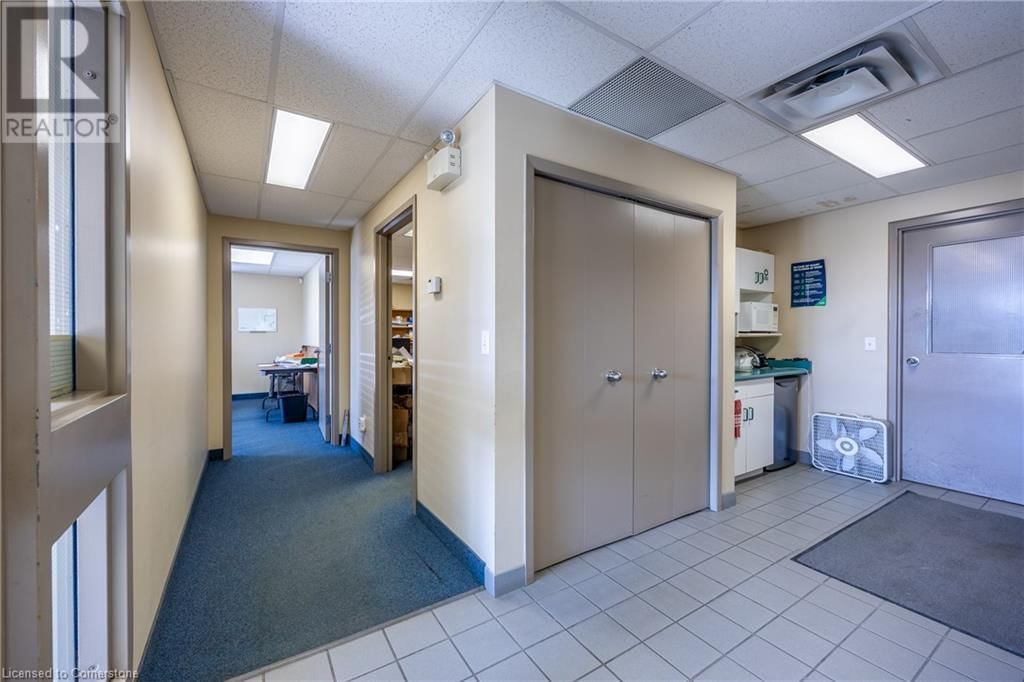 35 SAMNAH CRESCENT Image 7