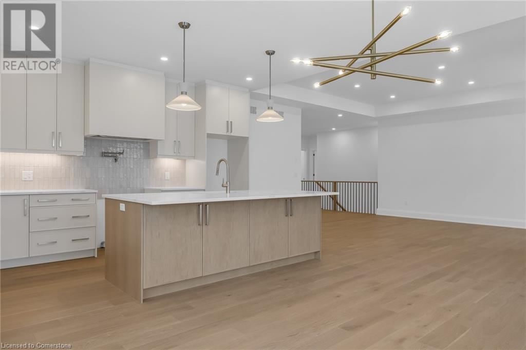 3643 VOSBURGH PLACE Image 11