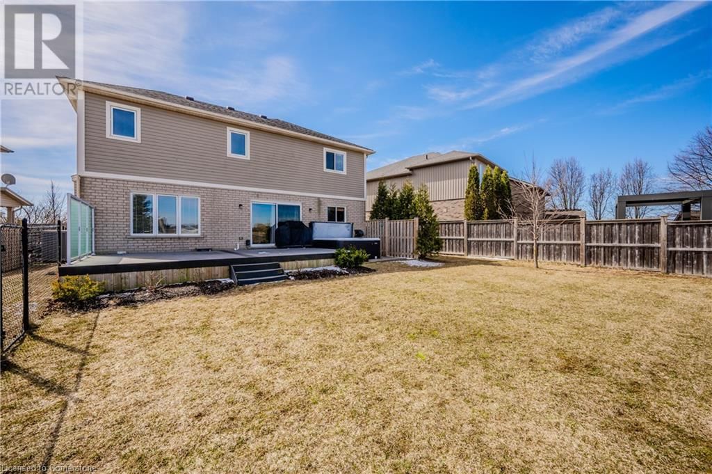65 GOLDSCHMIDT CRESCENT Image 35