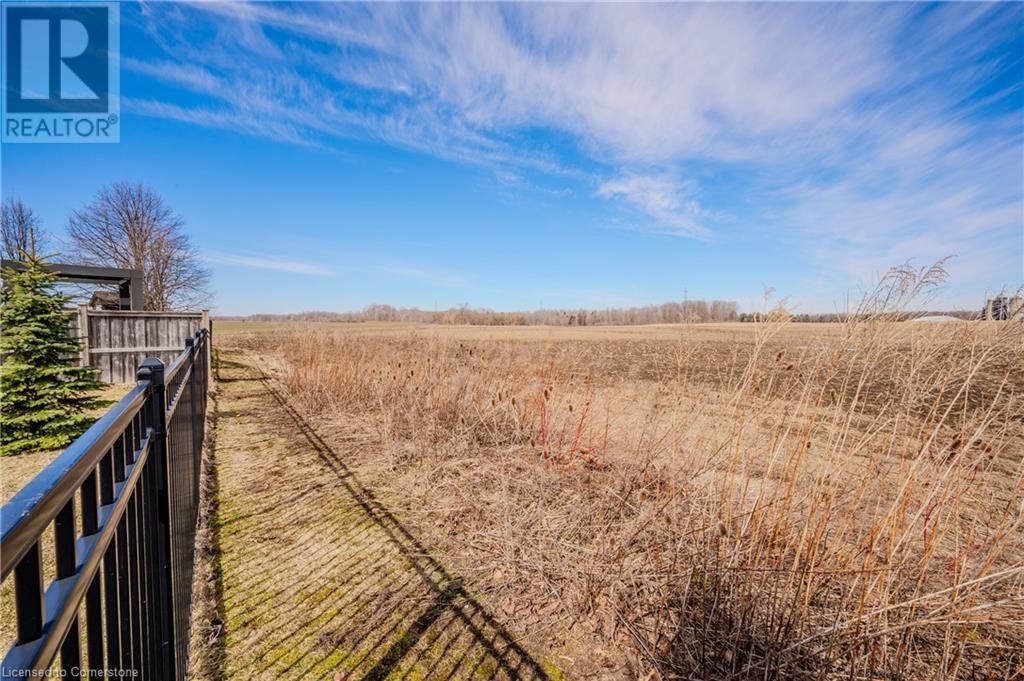 65 GOLDSCHMIDT CRESCENT Image 37