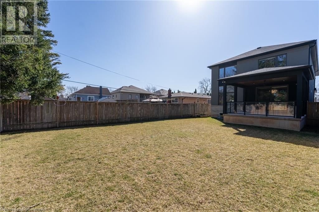 4636 LEE AVENUE Image 47