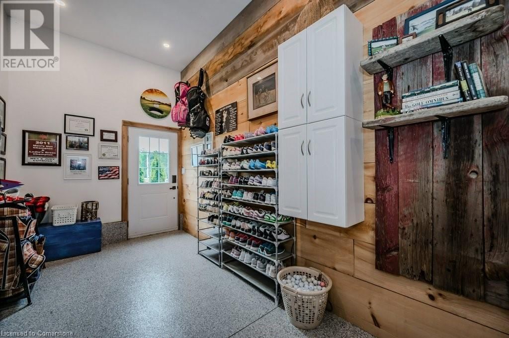171 NEW LAKESHORE ROAD Image 18