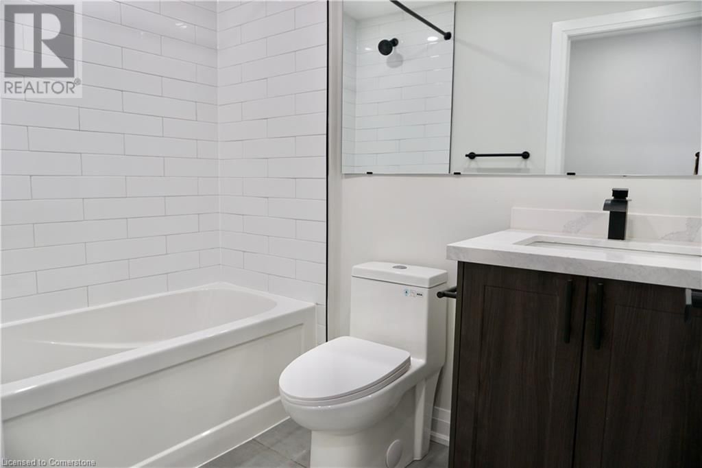 1 - 588 BARTON STREET EAST Image 3