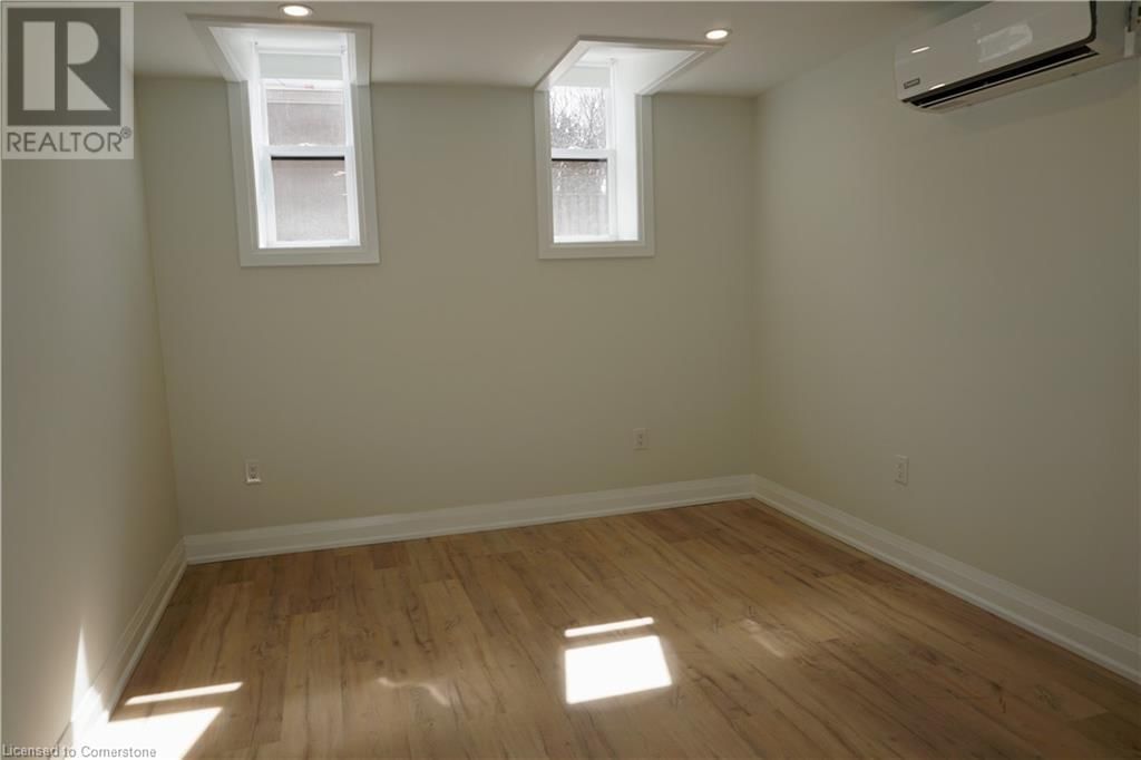 1 - 588 BARTON STREET EAST Image 4