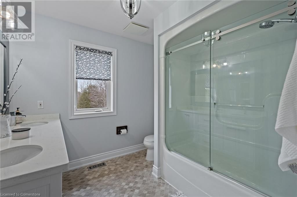 16 CREDIT RIVER ROAD Image 22