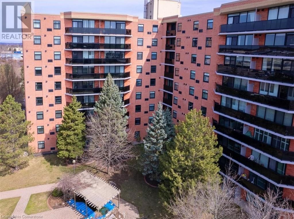 606 - 9 BONHEUR COURT Image 24