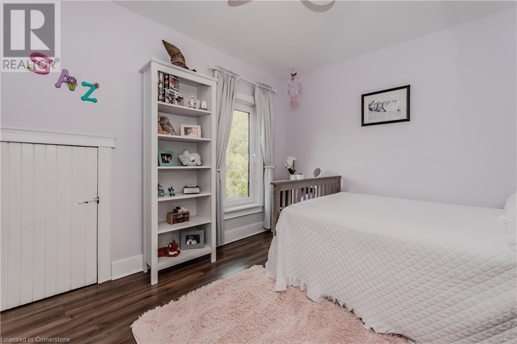 249 MAPLE STREET Image 19